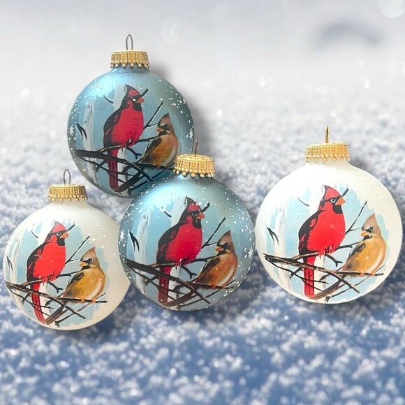 Cardinals Christmas Ornaments Blown Glass Snowflakes Set of Four 3” Diameter - Picture 1 of 4